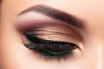 Beauté du regard et maquillage en institut de beauté à Sainte-Foy-la-Grande